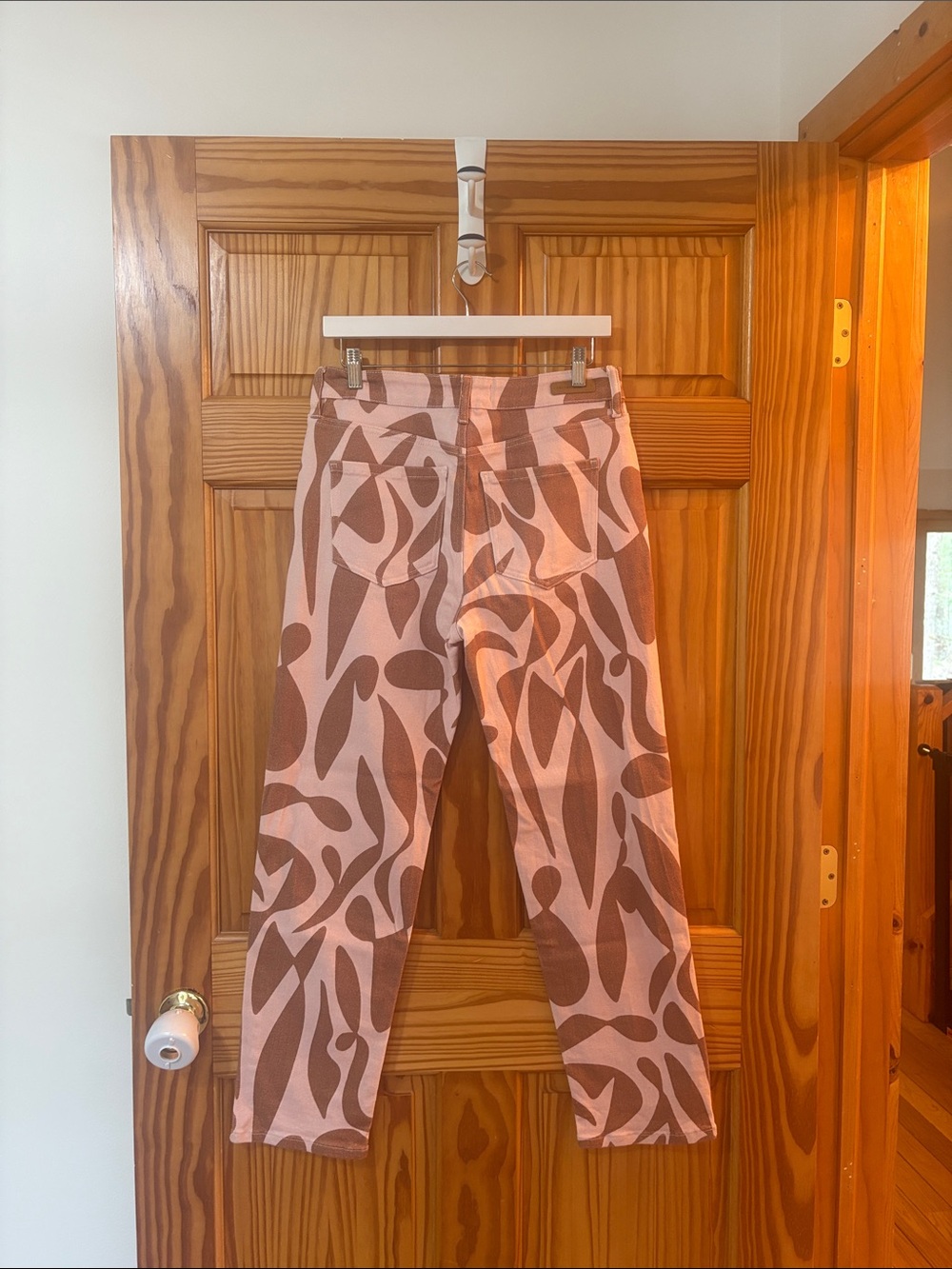 Sanctuary 90's High-Rise Straight Leg Brown and Pink Retro Swirl Jeans Size 29 - Picture 4 of 8